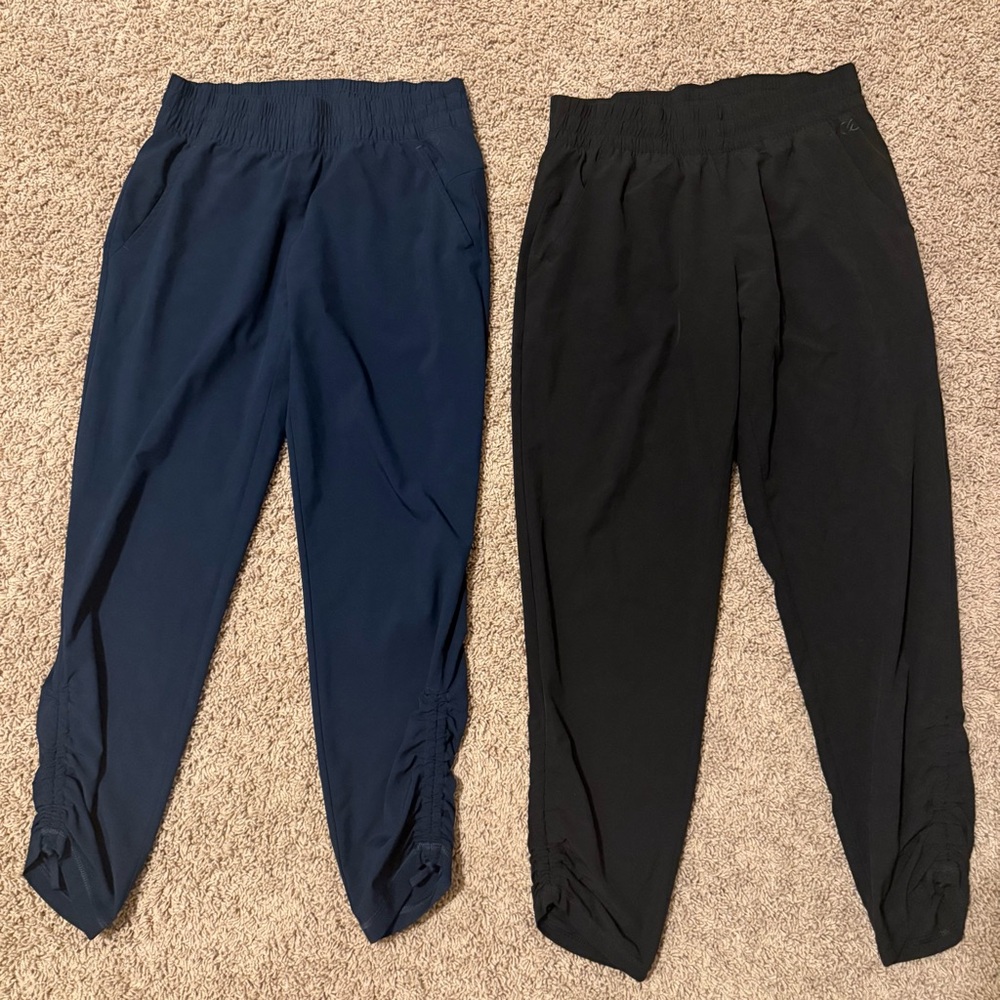 CALIA Journey Ruched Pants - 2 Pairs - Both Size Small - Picture 4 of 8